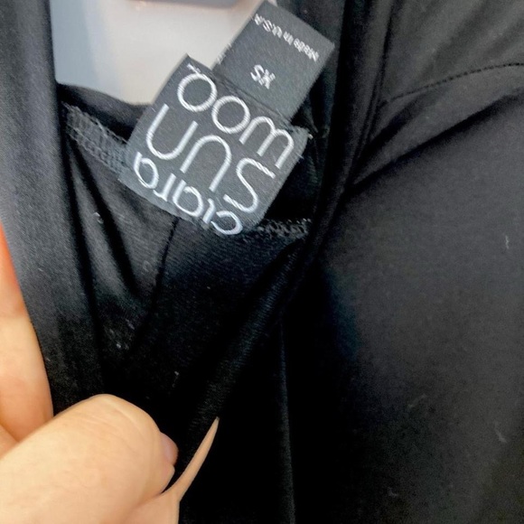 Clara Sunwoo Elegant open shoulder Black top XS - Picture 4 of 4